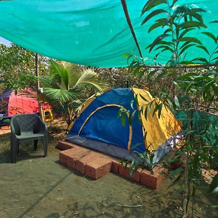 Sea Touch Beach Resort Harihareshwar Экстерьер фото