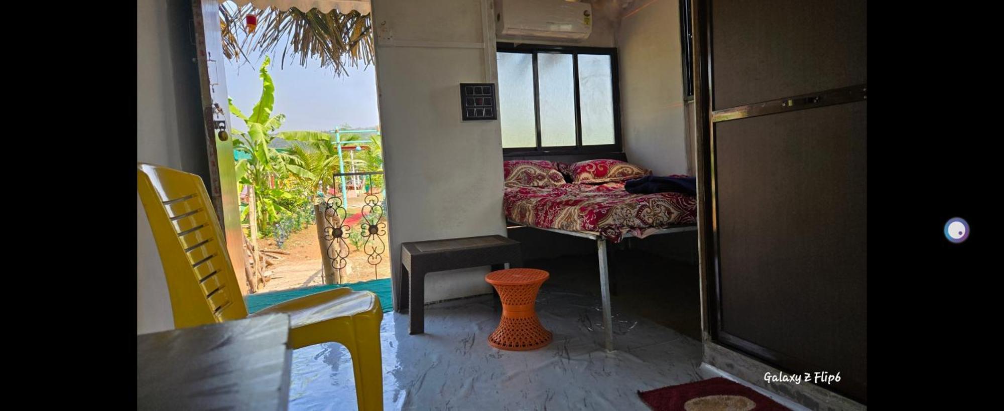 Sea Touch Beach Resort Harihareshwar Экстерьер фото
