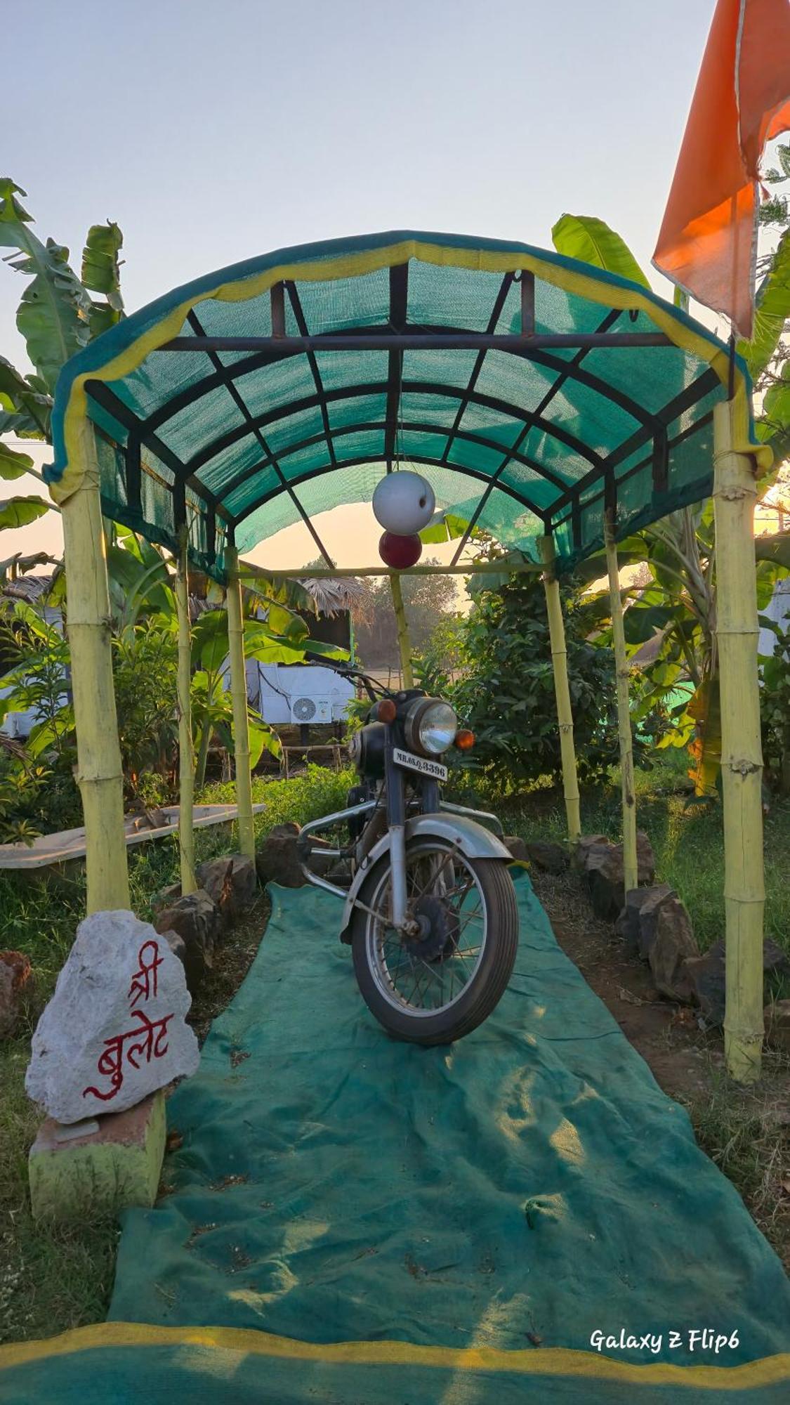 Sea Touch Beach Resort Harihareshwar Экстерьер фото