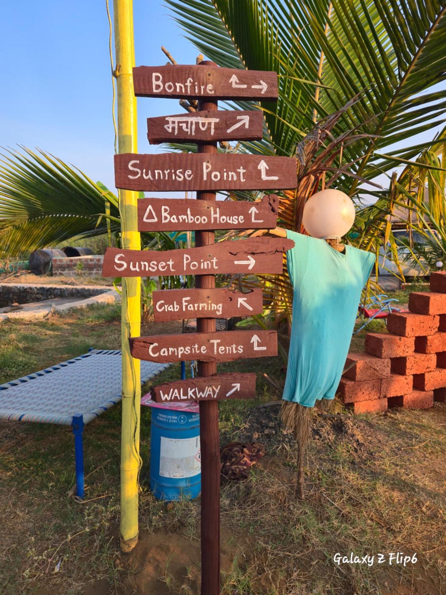 Sea Touch Beach Resort Harihareshwar Экстерьер фото